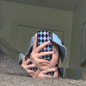 Meet your Posher, Olivia